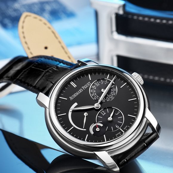 A high quality watch - Picture 1 of 2